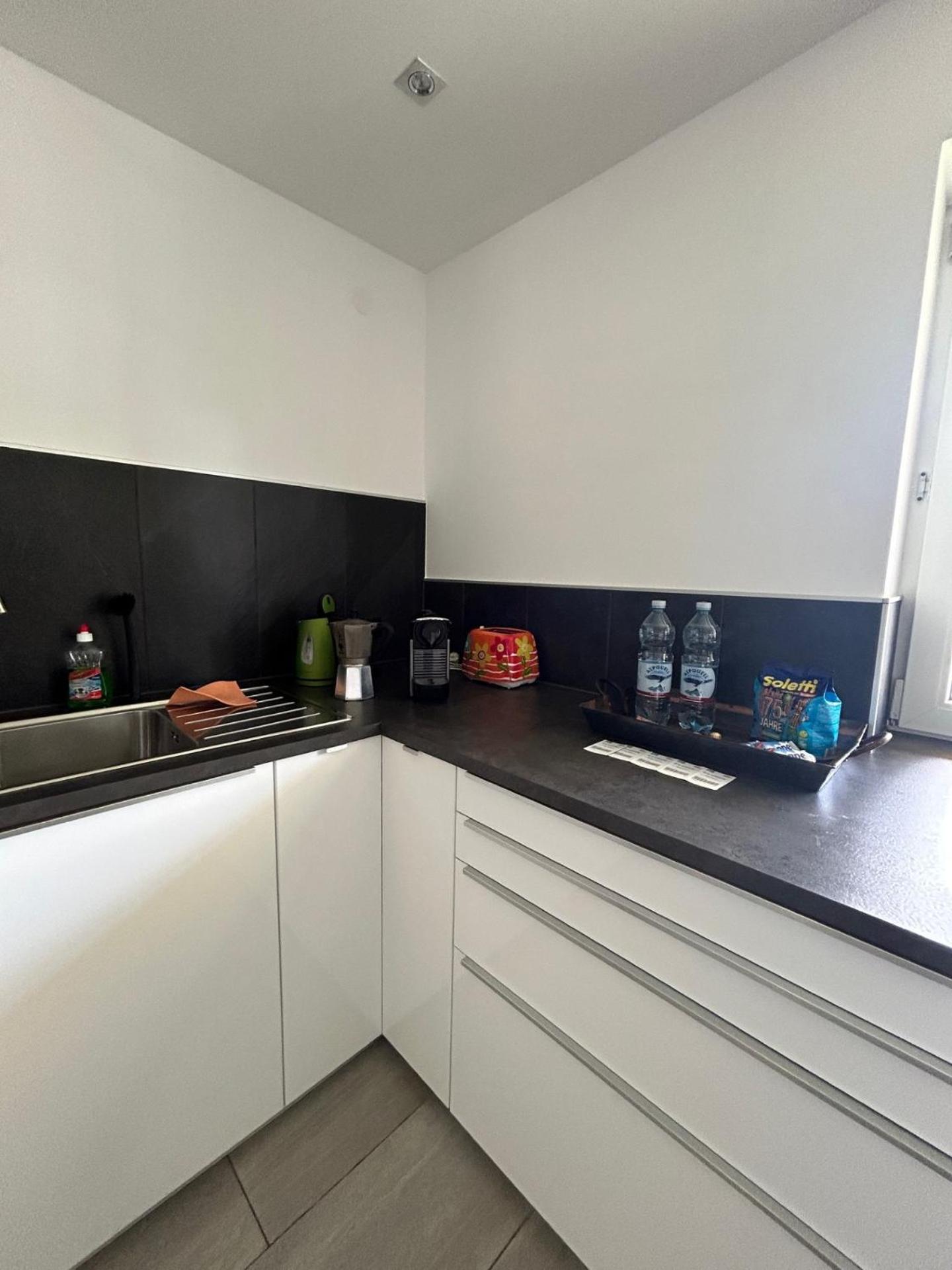 Wohnung Mit Garten Und Panoramablick In Innsbruck Exterior foto